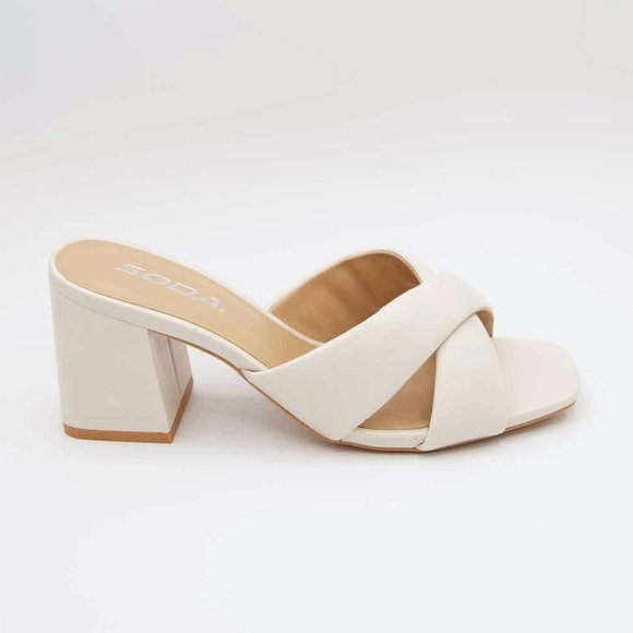 NEW Off White Twist Slip On Block Heel CUTE Sandal - Picture 4 of 12